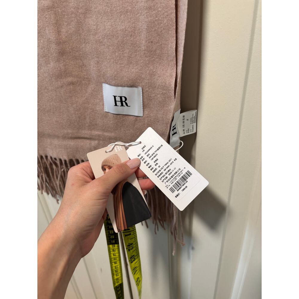 HR Helena Rubinstein Women's Taupe Wool Blend Fringe Scarf Wrap Size F - Picture 5 of 6